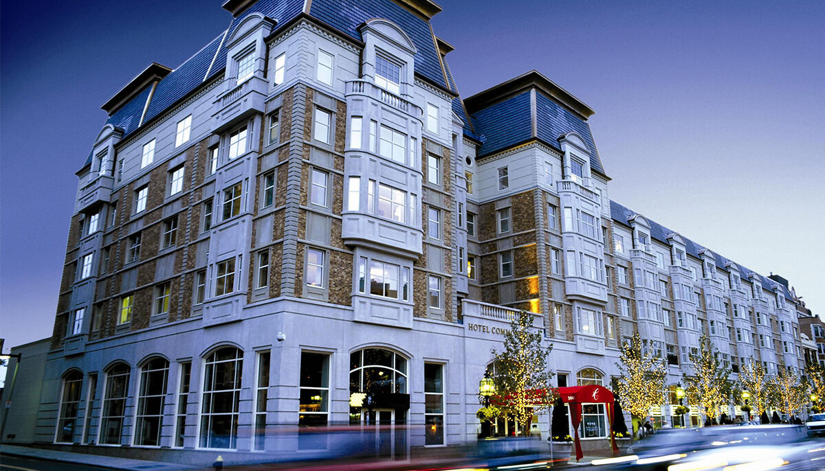 فندق بوسطنفي  فندق كومنولث المظهر الخارجي الصورة